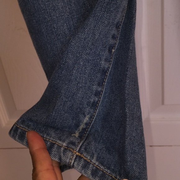 Gap slim boyfriend jeans. Size 4 Distressed. - Picture 2 of 8